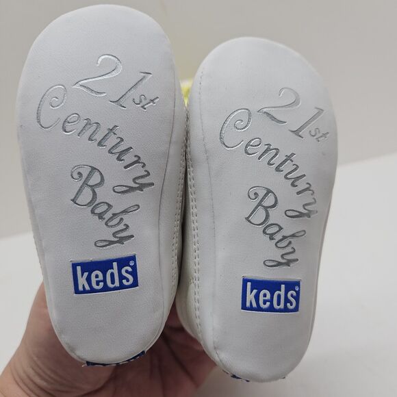 Vintage 2000 KEDS 21st Century Leather Y2K Crib Shoes Baby Stork White Lace Up - Picture 6 of 8